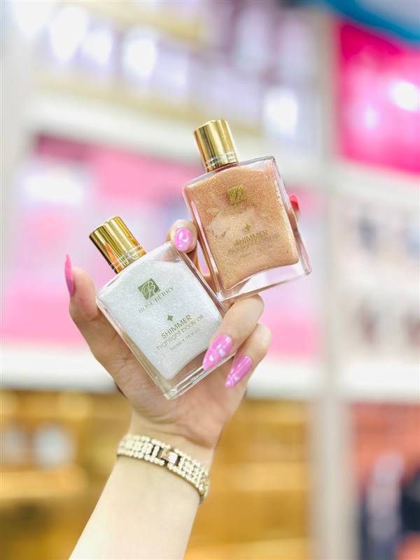 زيت لامع للجسم من روز بيري 🫣🔥✨ ROSE BERRY – Shimmer Highlight Body Oil ✨