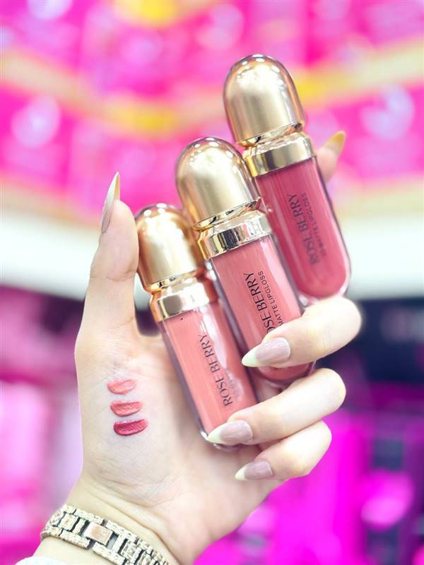 روج روز بيري 3D مات ليب جلوس 🤎🔥💄 ROSE BERRY – 3D MATTE LIP GLOSS 💄