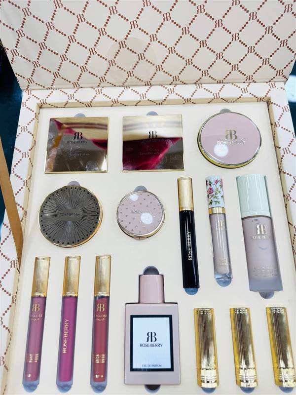 Rose Berry Bridal Beauty Set 👰‍♀️💖✨ سيت روز بيري للعرايس