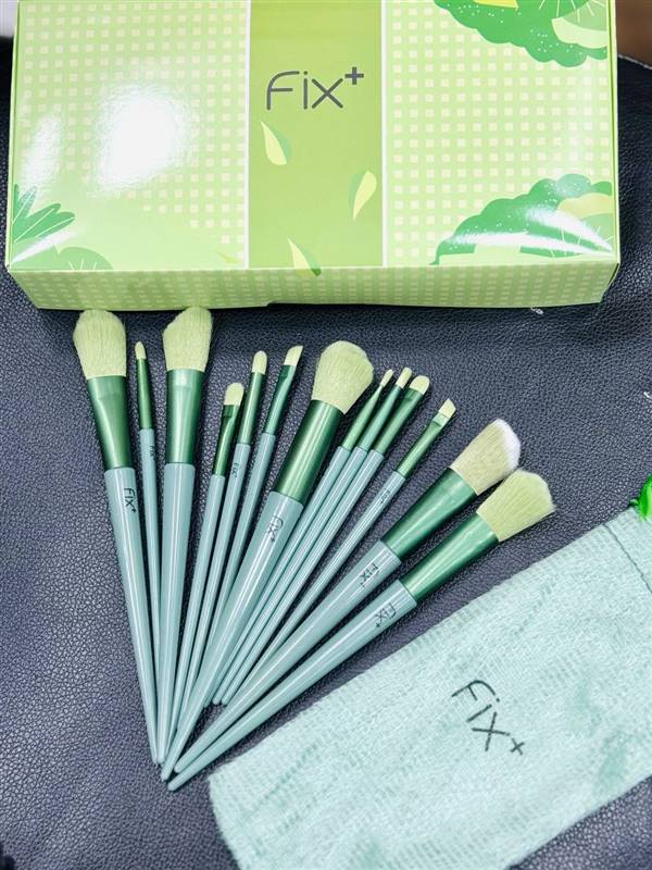 ✨ طقم فرش فيكس الكوري – FIX Korean Brush Set 😍🤍